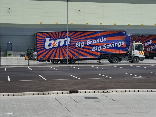 B&M Distribution Warehouse Bedford